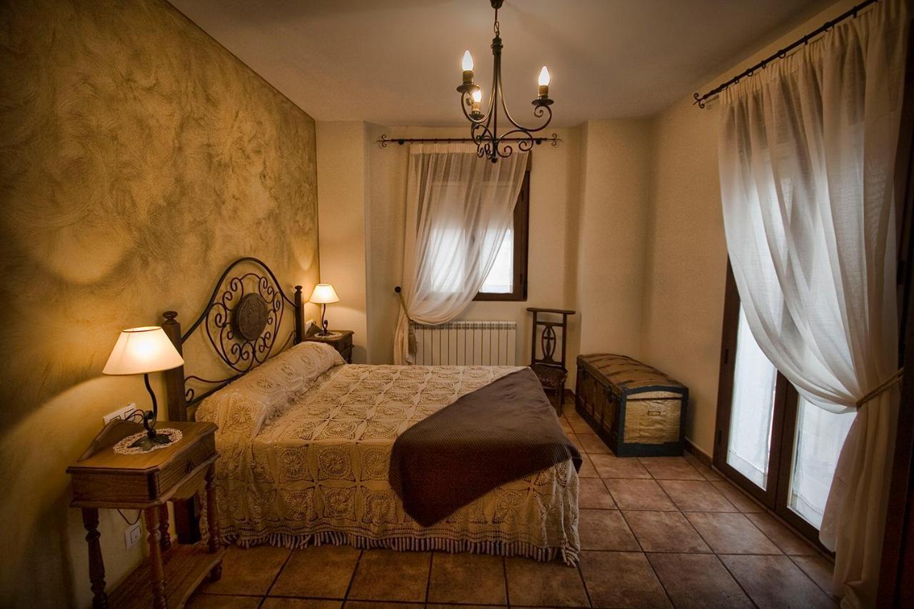 Casa Rural El Herrero De Польос Экстерьер фото